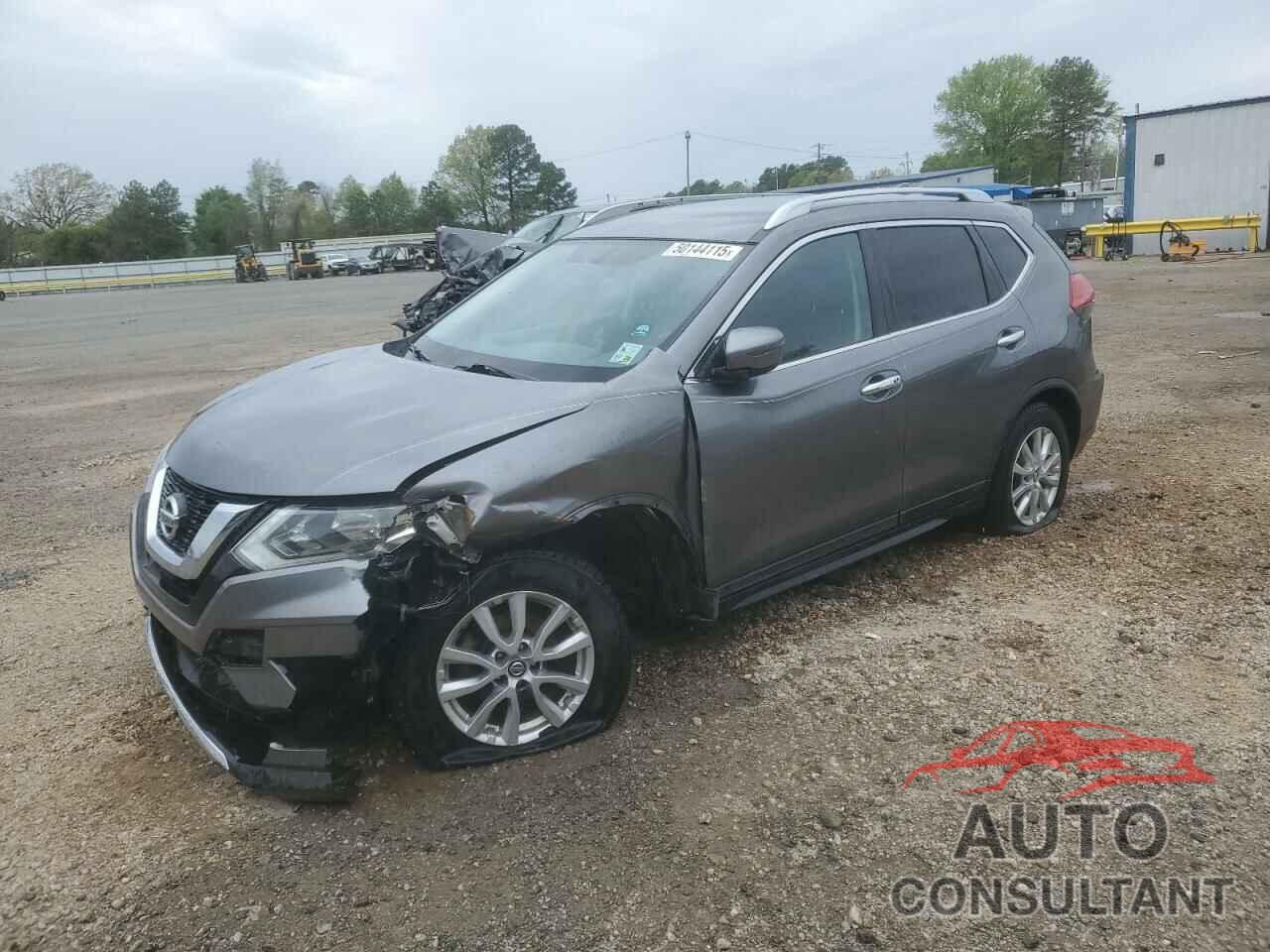NISSAN ROGUE 2017 - KNMAT2MV2HP530101