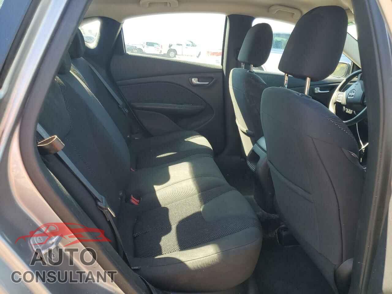 DODGE DART 2016 - 1C3CDFAA5GD624041