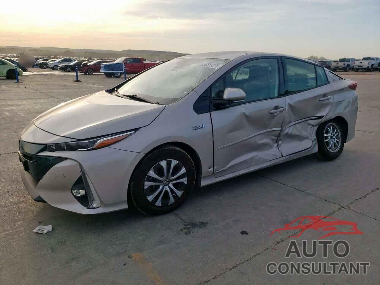 TOYOTA PRIUS 2020 - JTDKARFP7L3125014