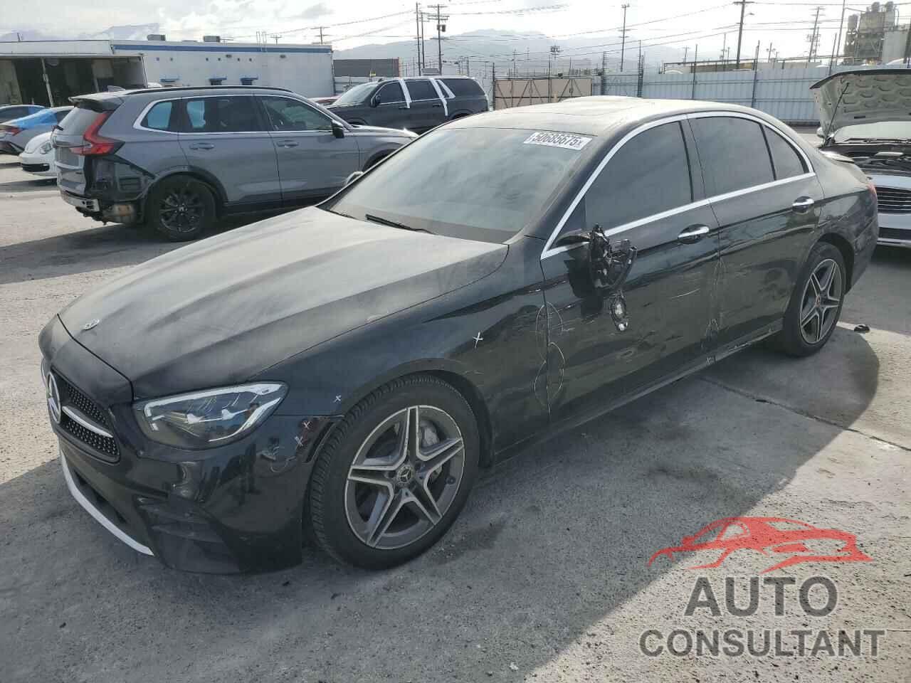 MERCEDES-BENZ E-CLASS 2022 - W1KZF8DBXNB022069