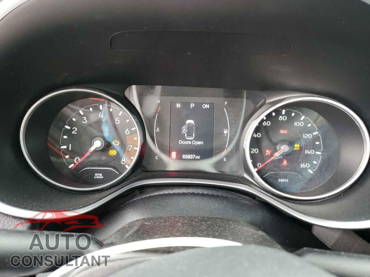 JEEP COMPASS 2019 - 3C4NJDBB0KT849754