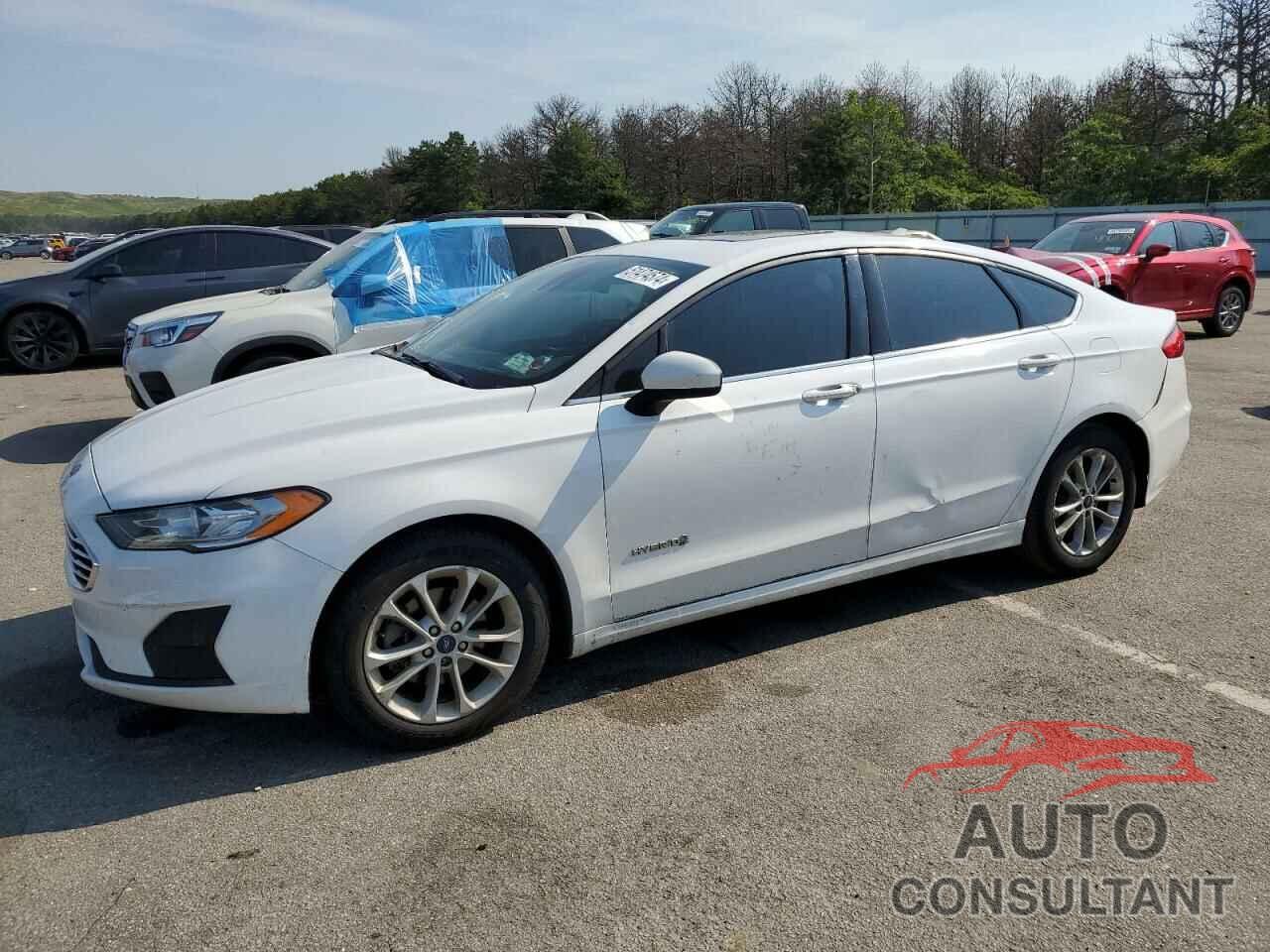 FORD FUSION 2019 - 3FA6P0LU0KR130681