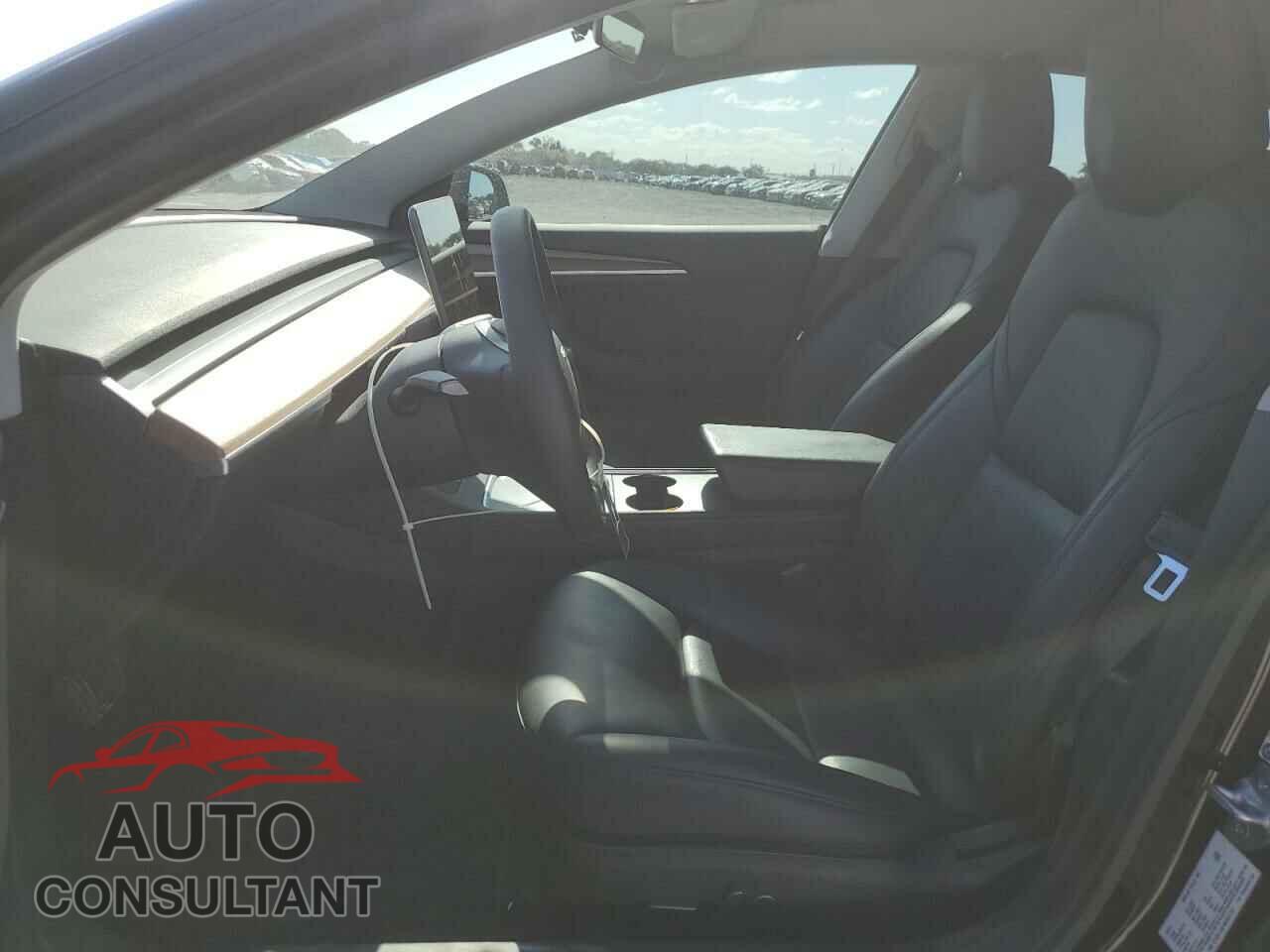 TESLA MODEL 3 2021 - 5YJ3E1EB7MF037701
