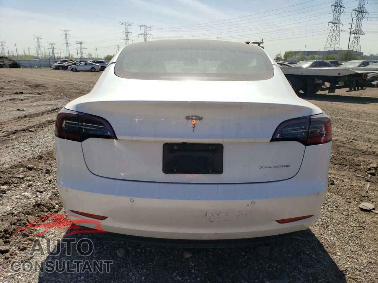 TESLA MODEL 3 2021 - 5YJ3E1EB2MF043969