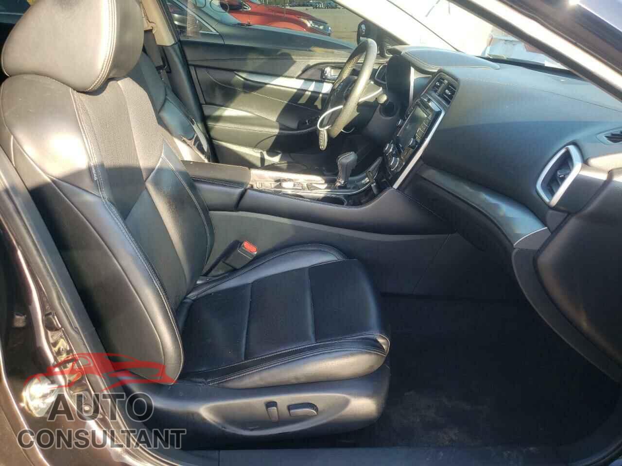NISSAN MAXIMA 2017 - 1N4AA6AP3HC366258