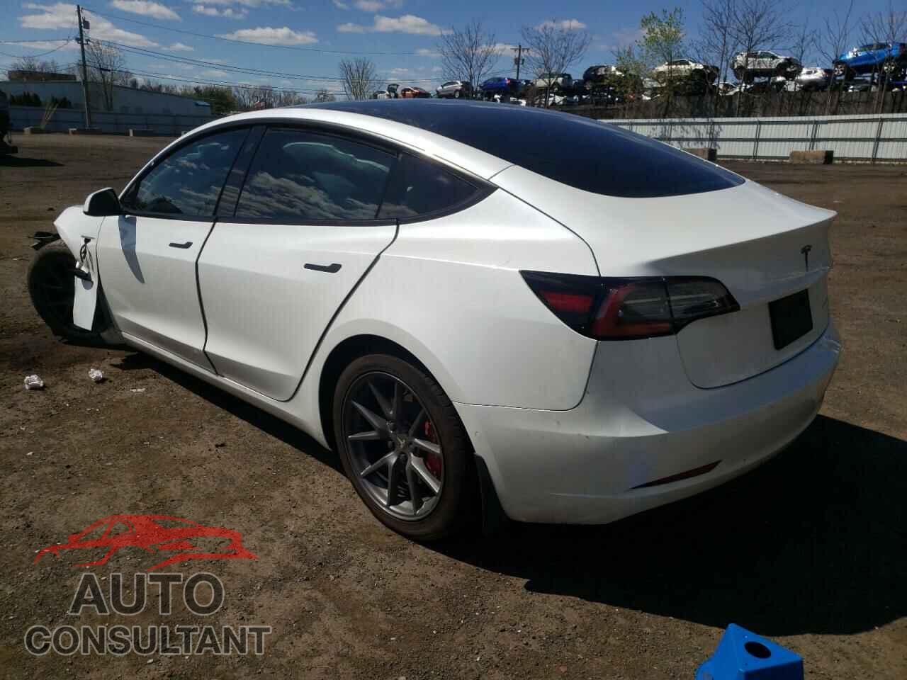 TESLA MODEL 3 2022 - 5YJ3E1EB5NF184200