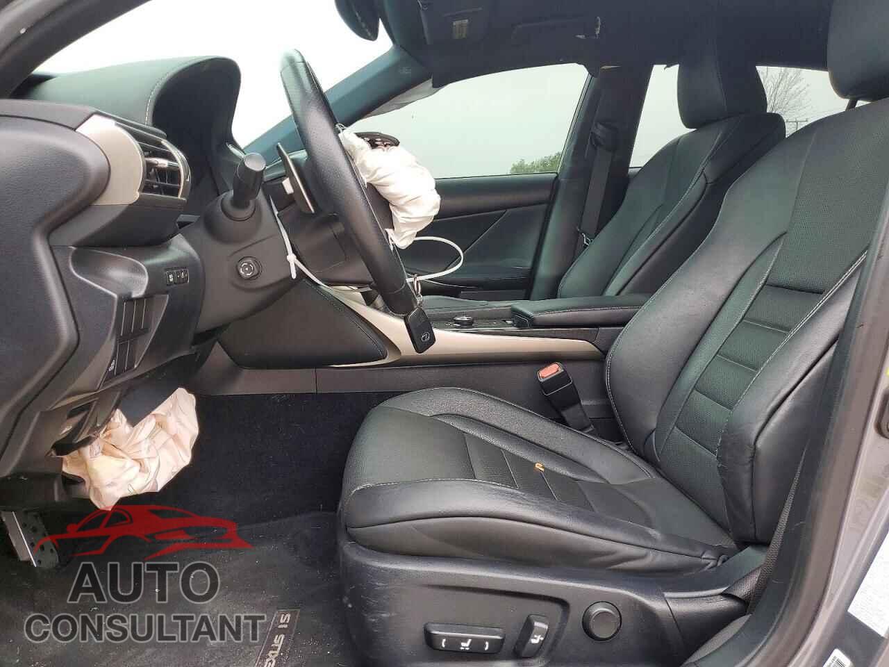 LEXUS IS 2014 - JTHBE1D21E5013716