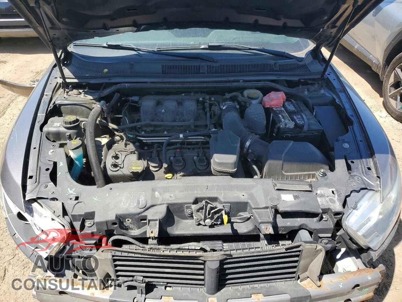 FORD TAURUS 2013 - 1FAHP2E84DG103109