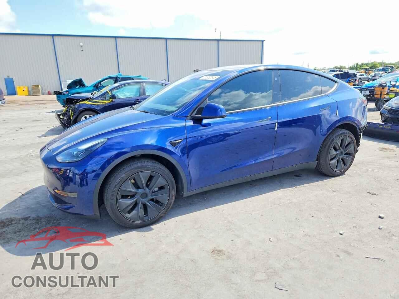 TESLA MODEL Y 2024 - 7SAYGDED2RF155667