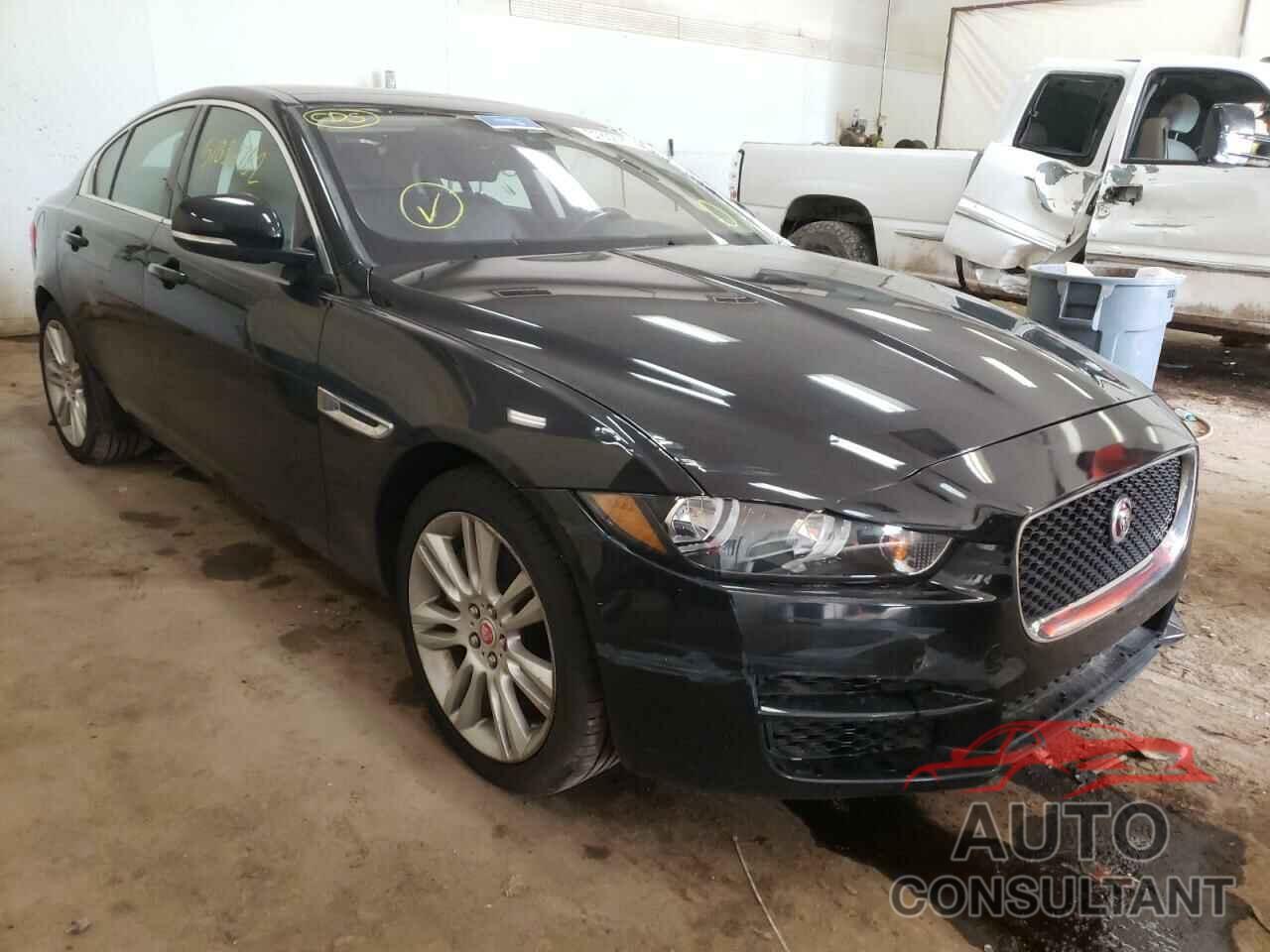 JAGUAR XE 2019 - SAJAR4FX5KCP52396