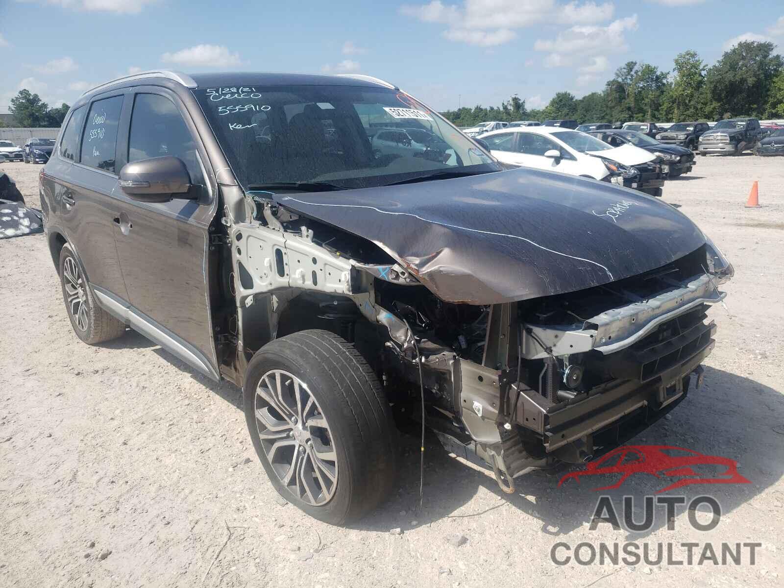 MITSUBISHI OUTLANDER 2018 - JA4AD3A34JZ030242