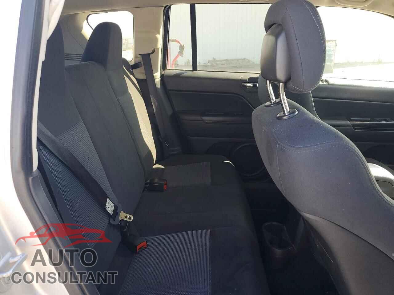 JEEP COMPASS 2012 - 1C4NJCBA7CD652542