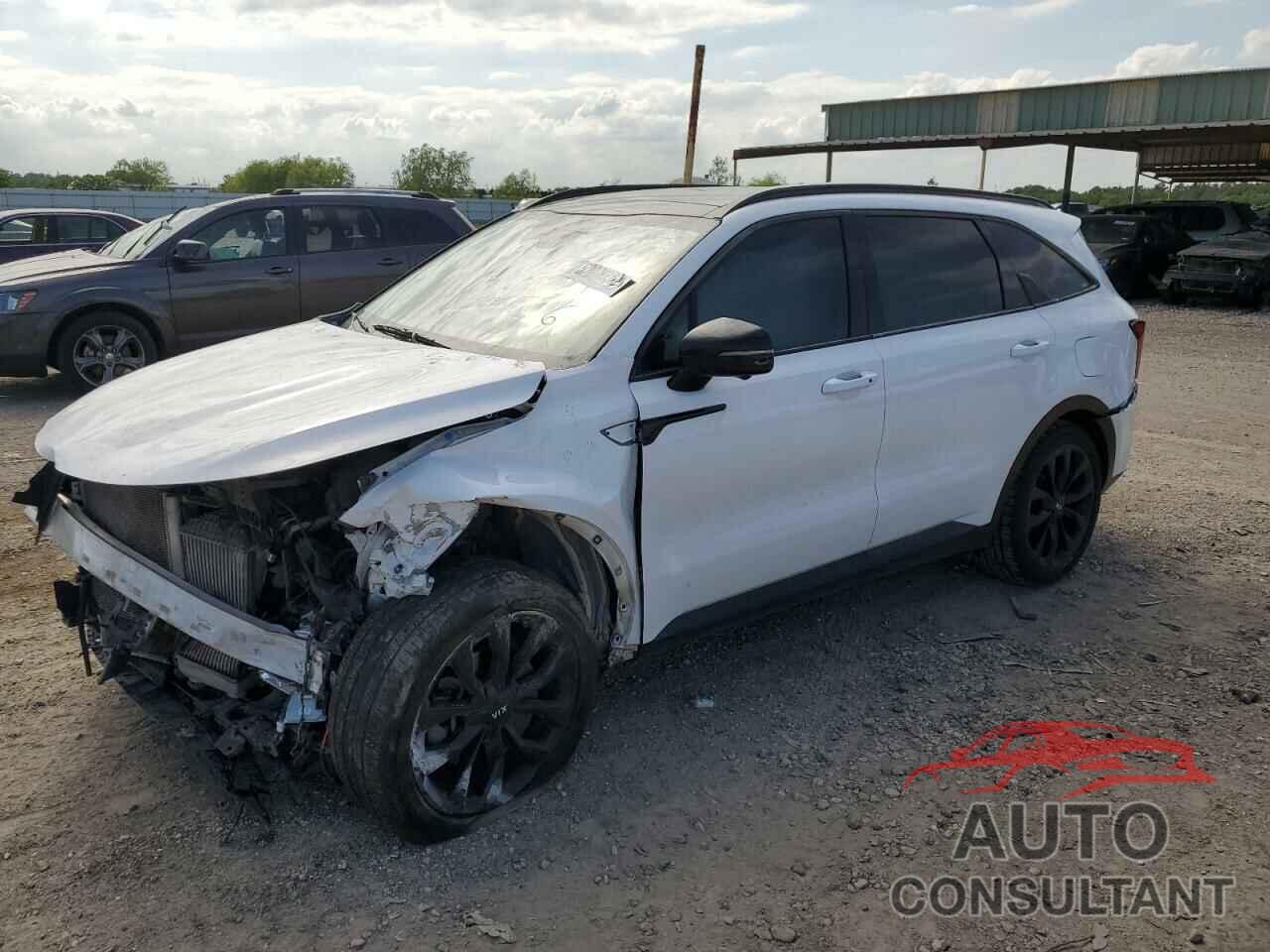 KIA SORENTO 2021 - 5XYRK4LFXMG057511