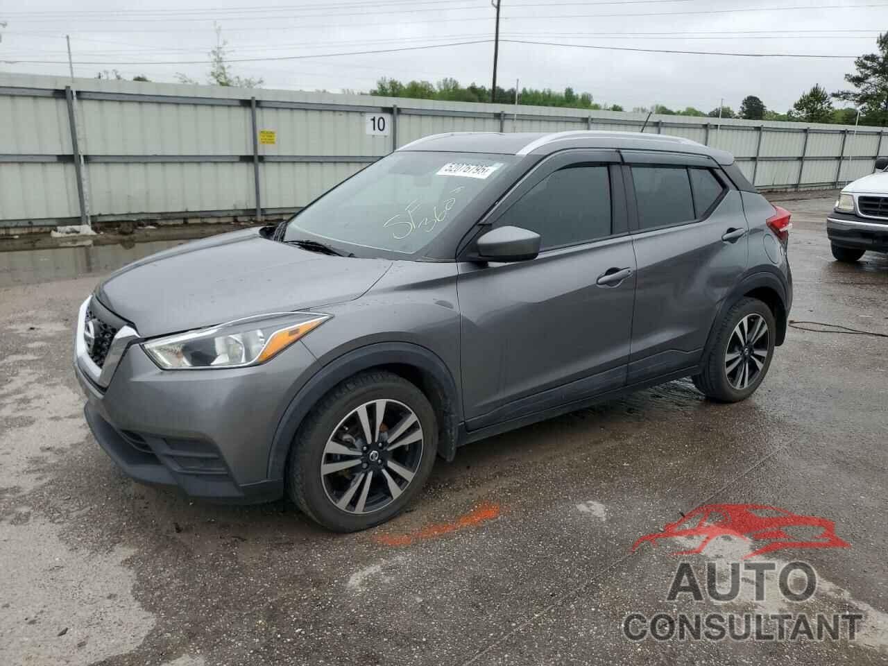 NISSAN KICKS 2018 - 3N1CP5CU4JL524859