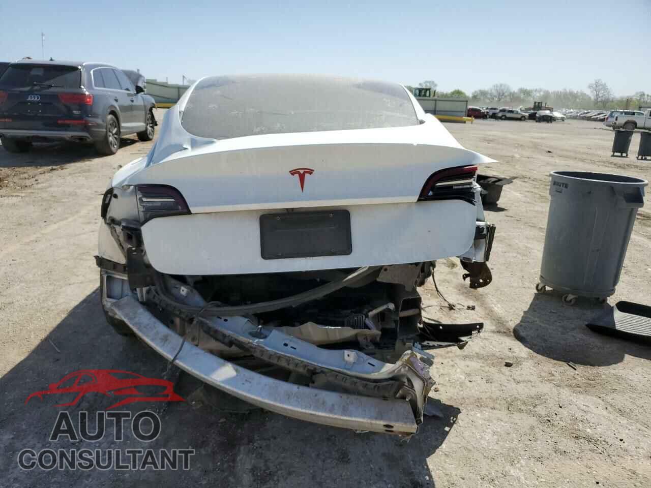 TESLA MODEL 3 2019 - 5YJ3E1EA7KF484596