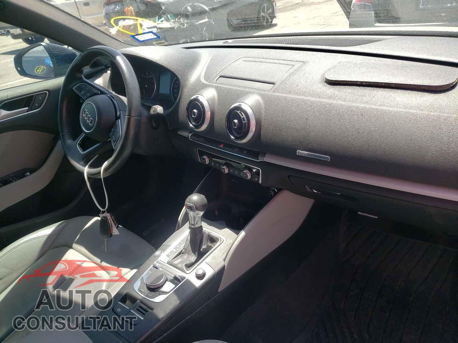 AUDI A3 2017 - WAUAUGFF5H1038159
