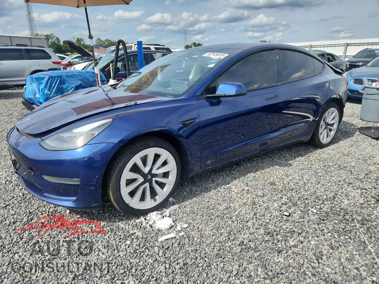 TESLA MODEL 3 2021 - 5YJ3E1EA5MF920607