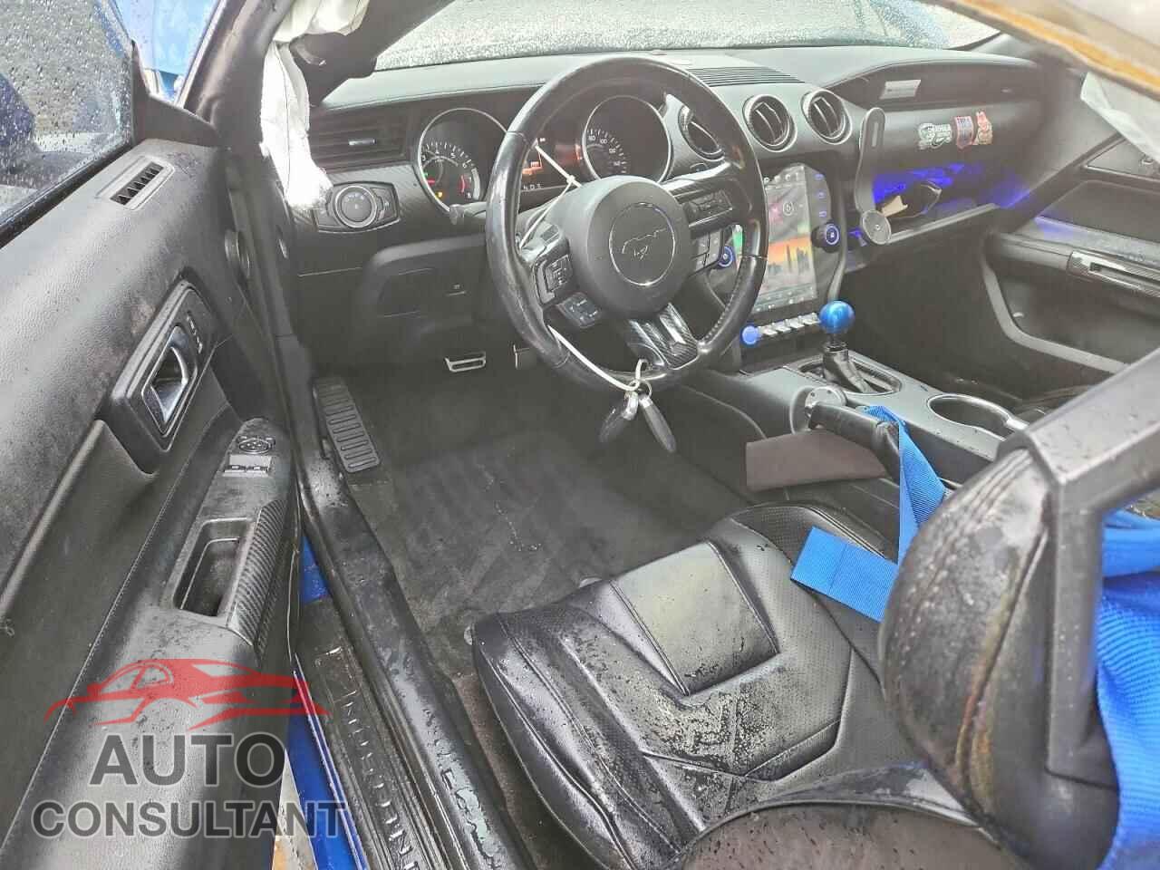 FORD MUSTANG 2018 - 1FA6P8THXJ5174593
