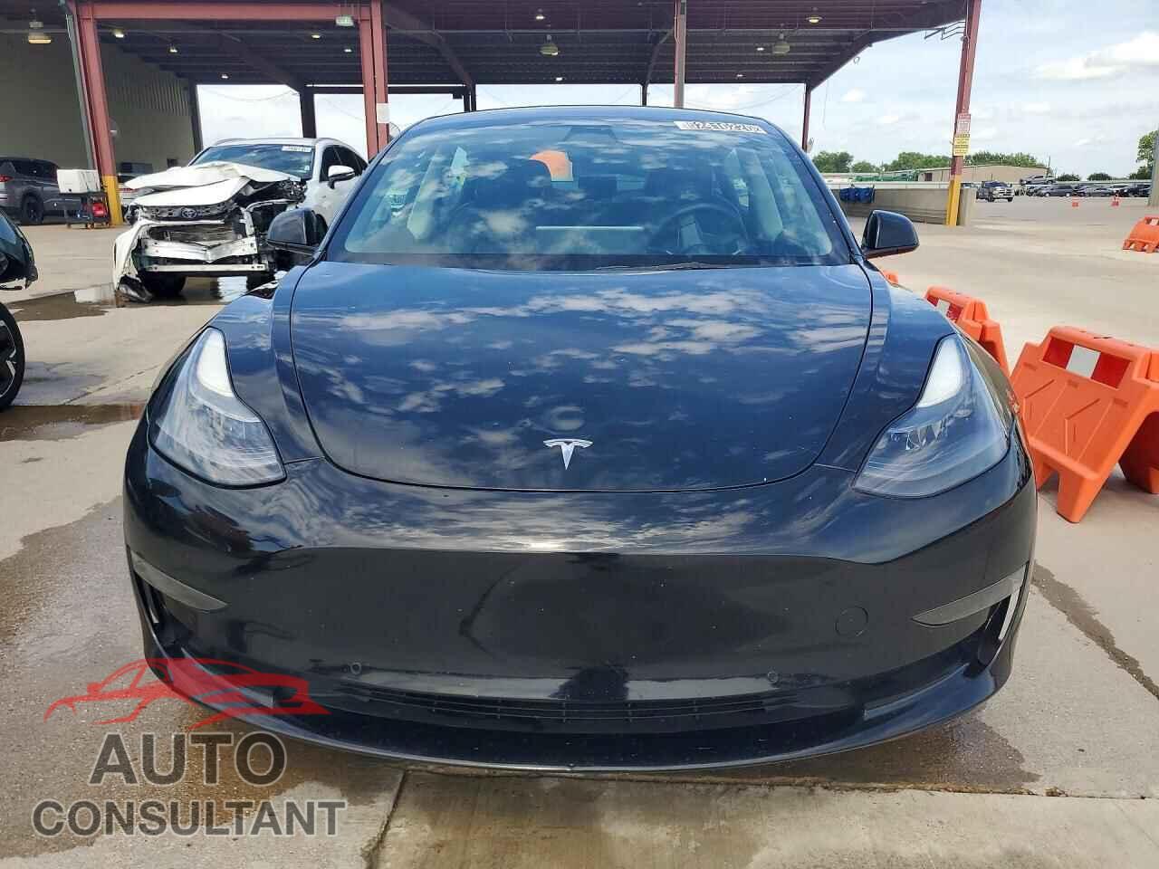TESLA MODEL 3 2022 - 5YJ3E1EA2NF372096