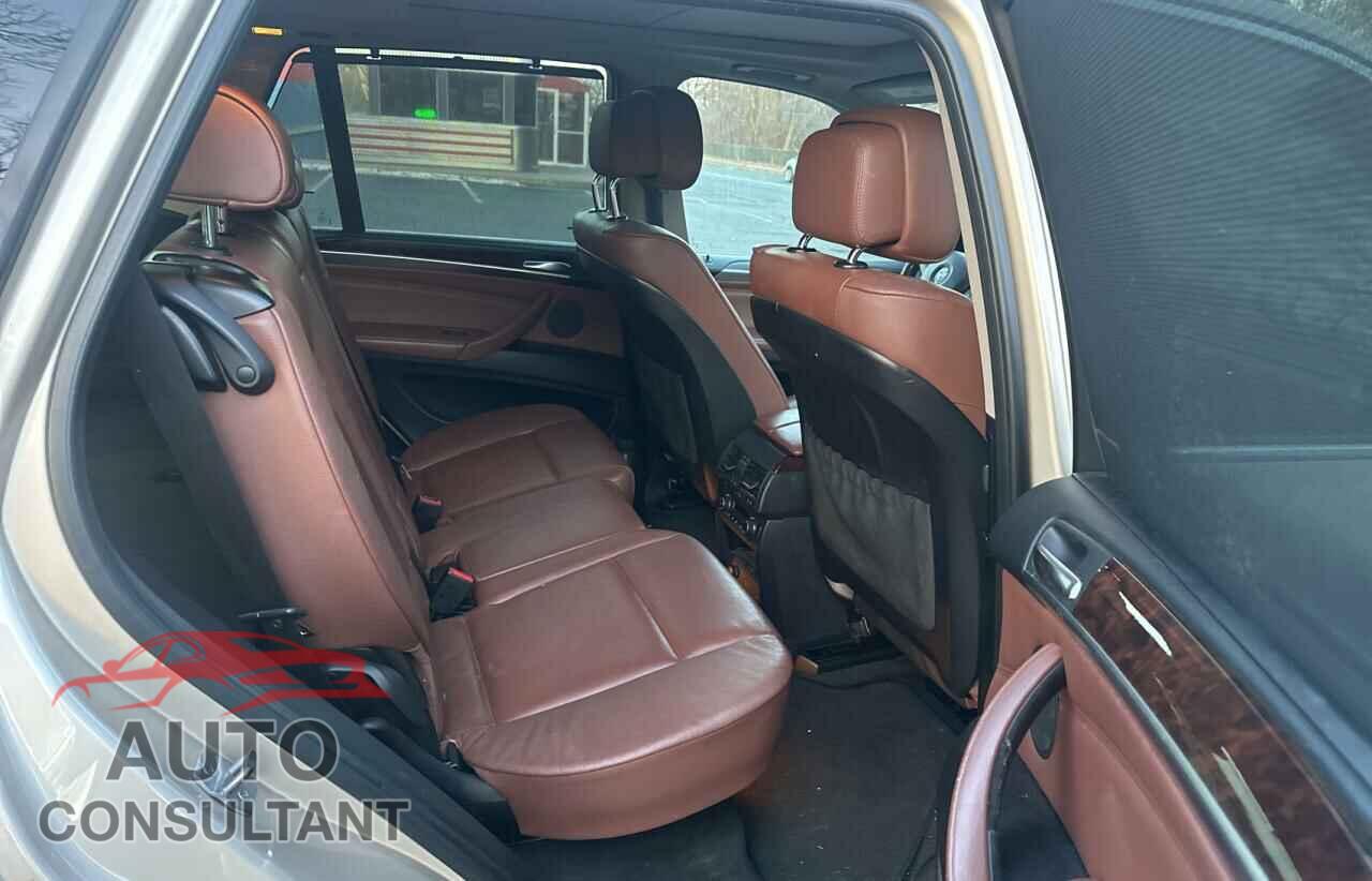 BMW X5 2013 - 5UXZV4C58D0E03691