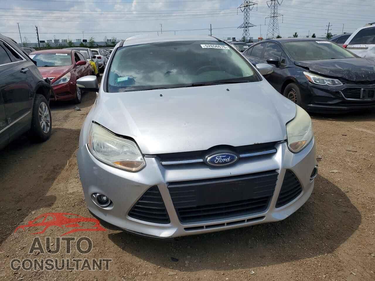 FORD FOCUS 2014 - 1FADP3F28EL205262