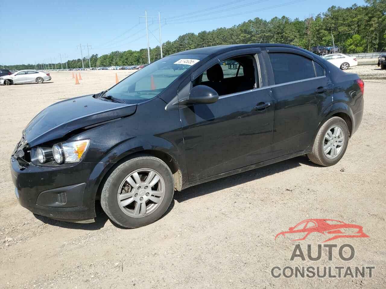 CHEVROLET SONIC 2016 - 1G1JC5SH2G4174725