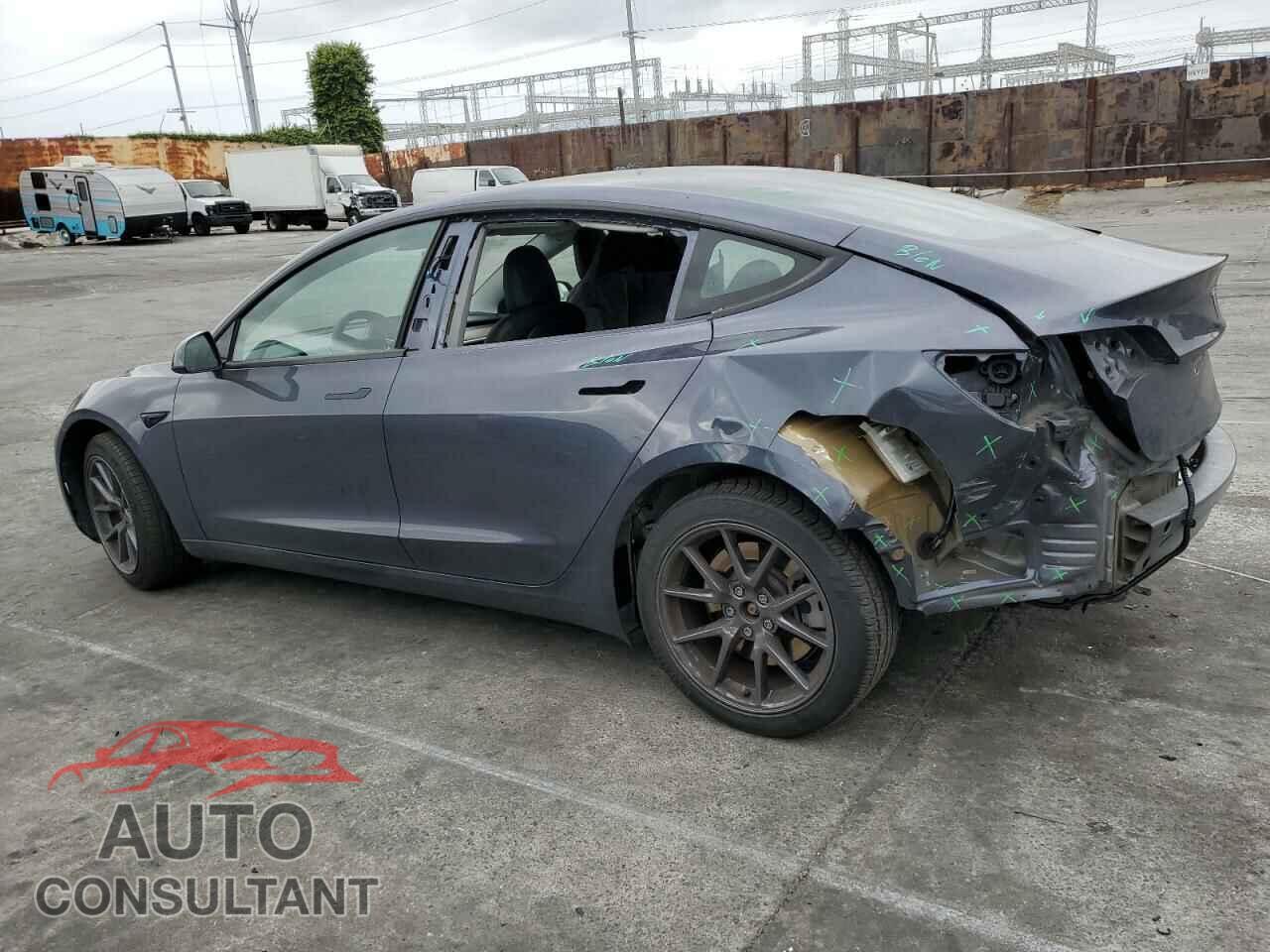 TESLA MODEL 3 2022 - 5YJ3E1EA0NF375126
