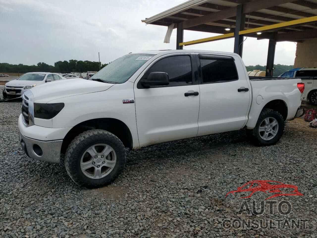 TOYOTA TUNDRA 2011 - 5TFDW5F10BX199977