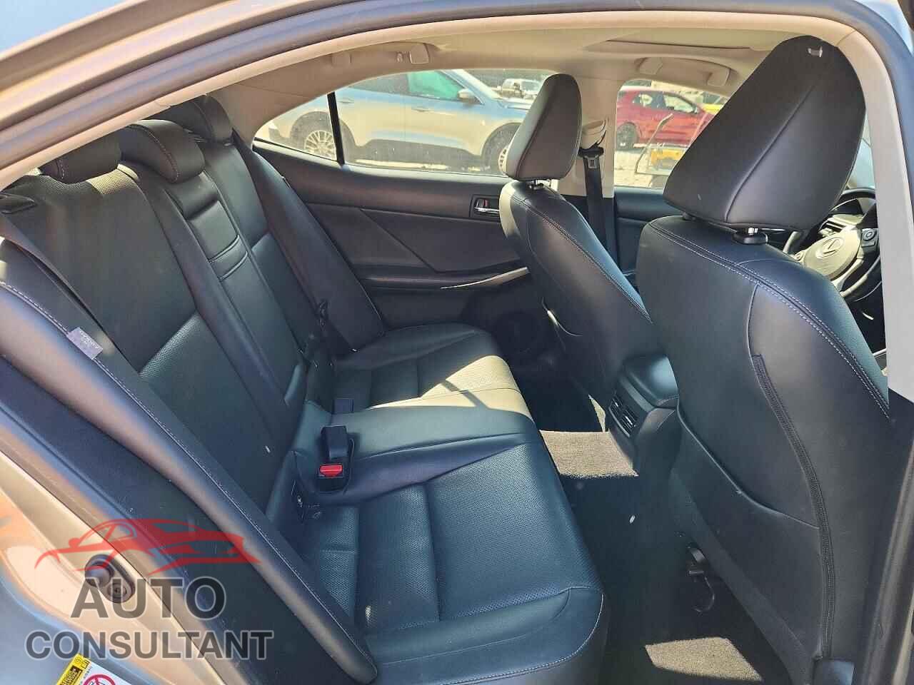 LEXUS IS 2014 - JTHCF1D2XE5000500