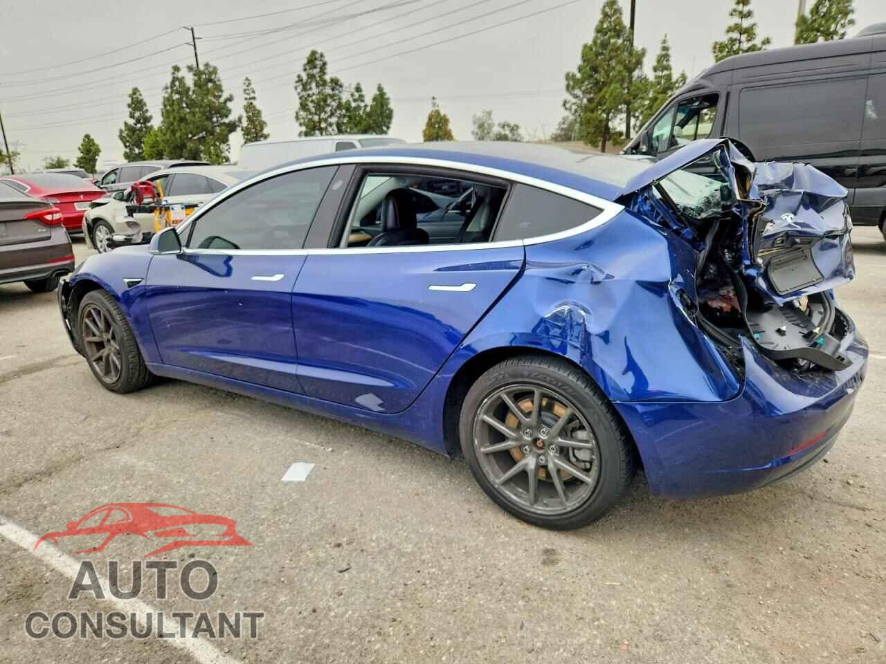TESLA MODEL 3 2019 - 5YJ3E1EA9KF411844