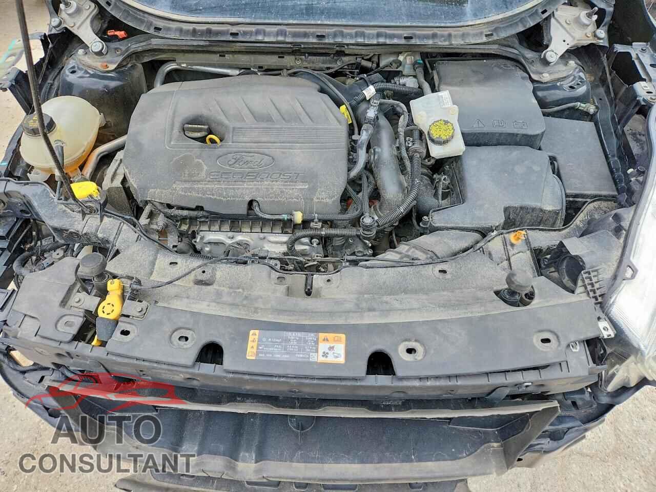FORD ESCAPE 2018 - 1FMCU9GD1JUB40210