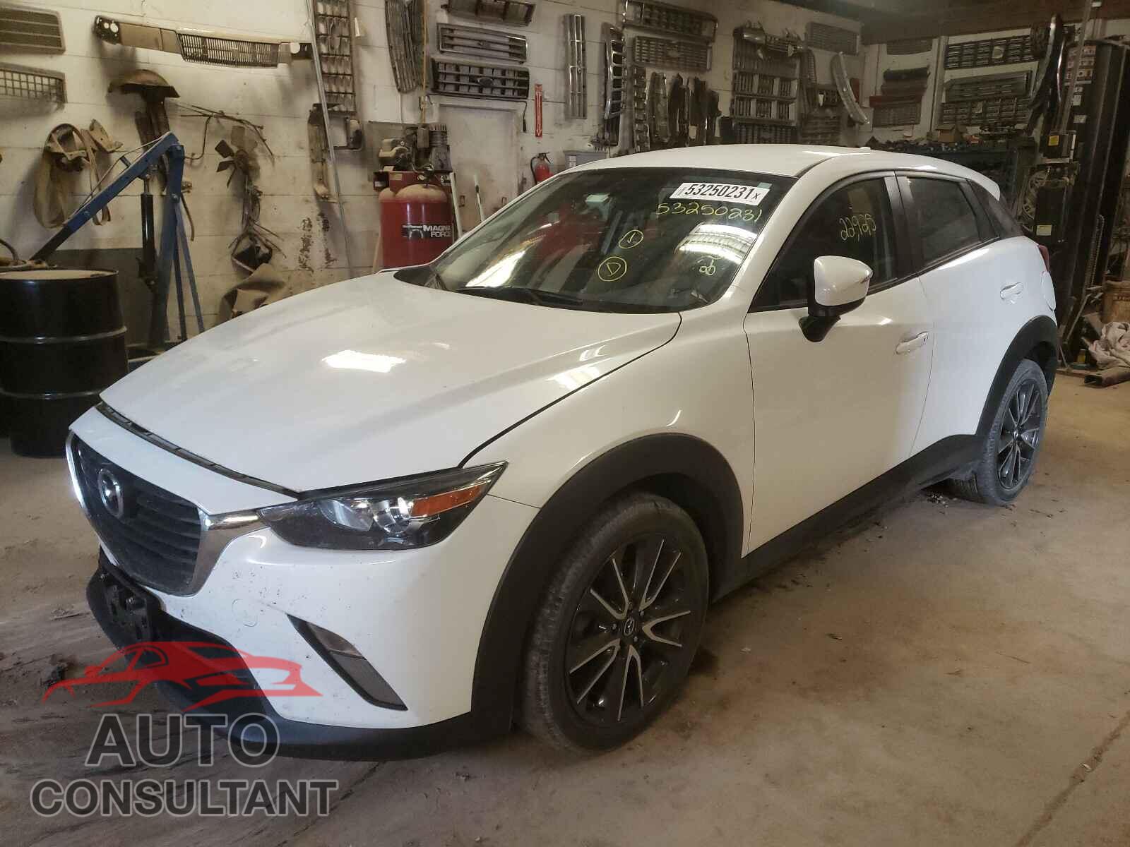MAZDA CX-3 2017 - JM1DKFC71H0159046