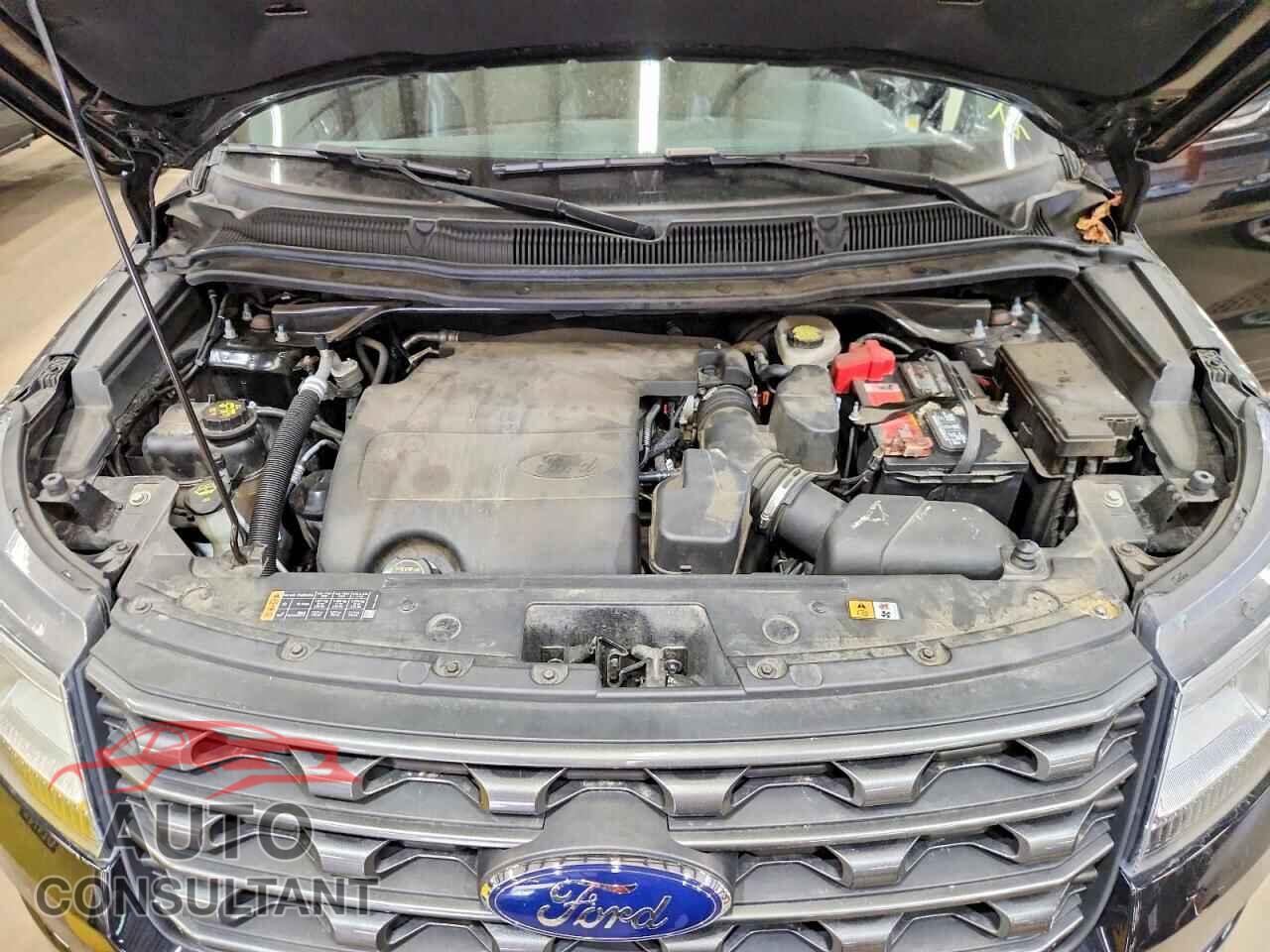 FORD EXPLORER 2017 - 1FM5K8D80HGE27952