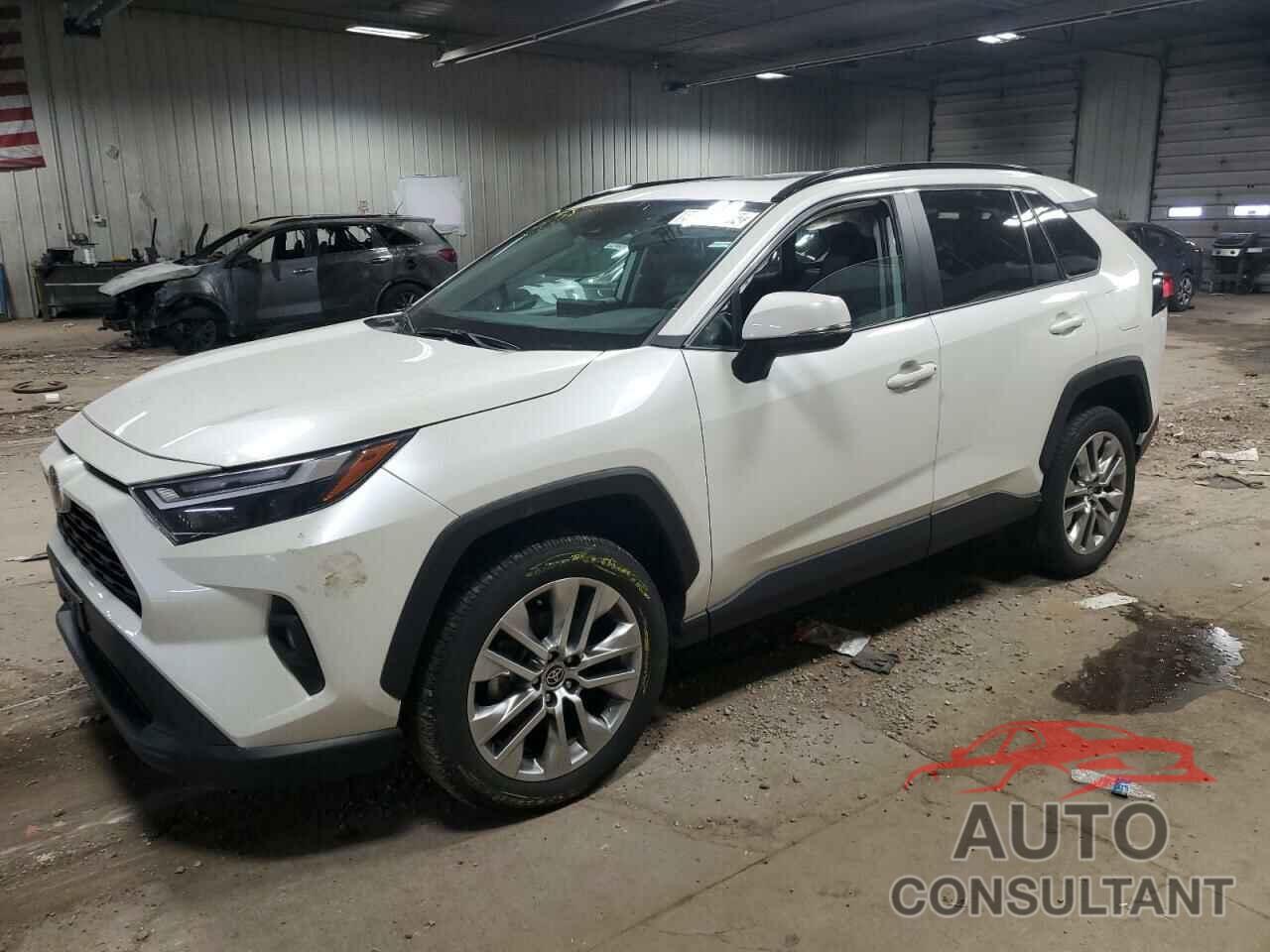 TOYOTA RAV4 2022 - 2T3A1RFV1NW282290