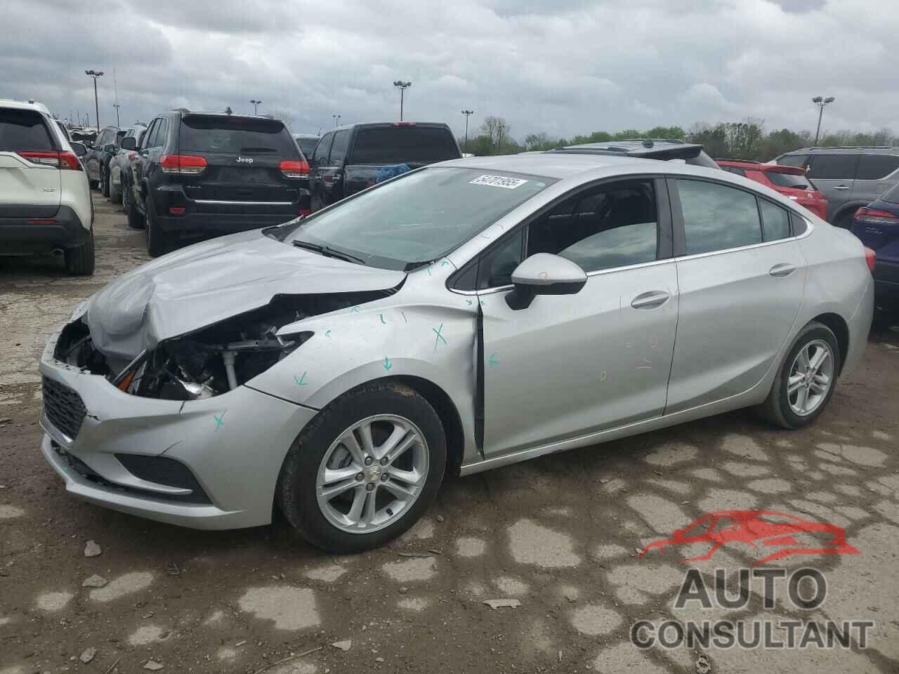 CHEVROLET CRUZE 2018 - 1G1BE5SM9J7248322