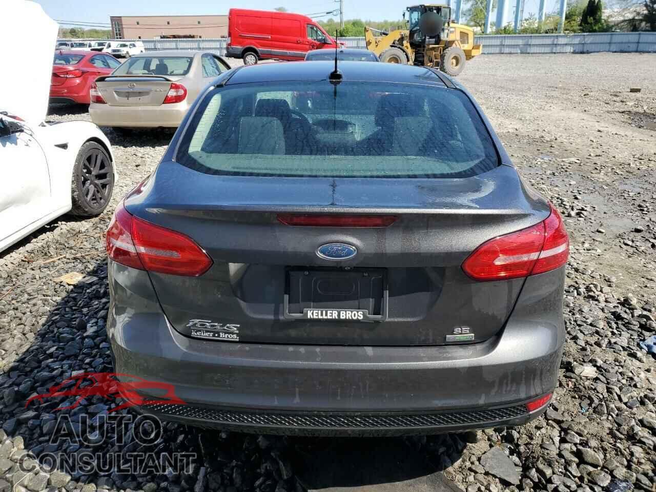 FORD FOCUS 2018 - 1FADP3FE5JL255010