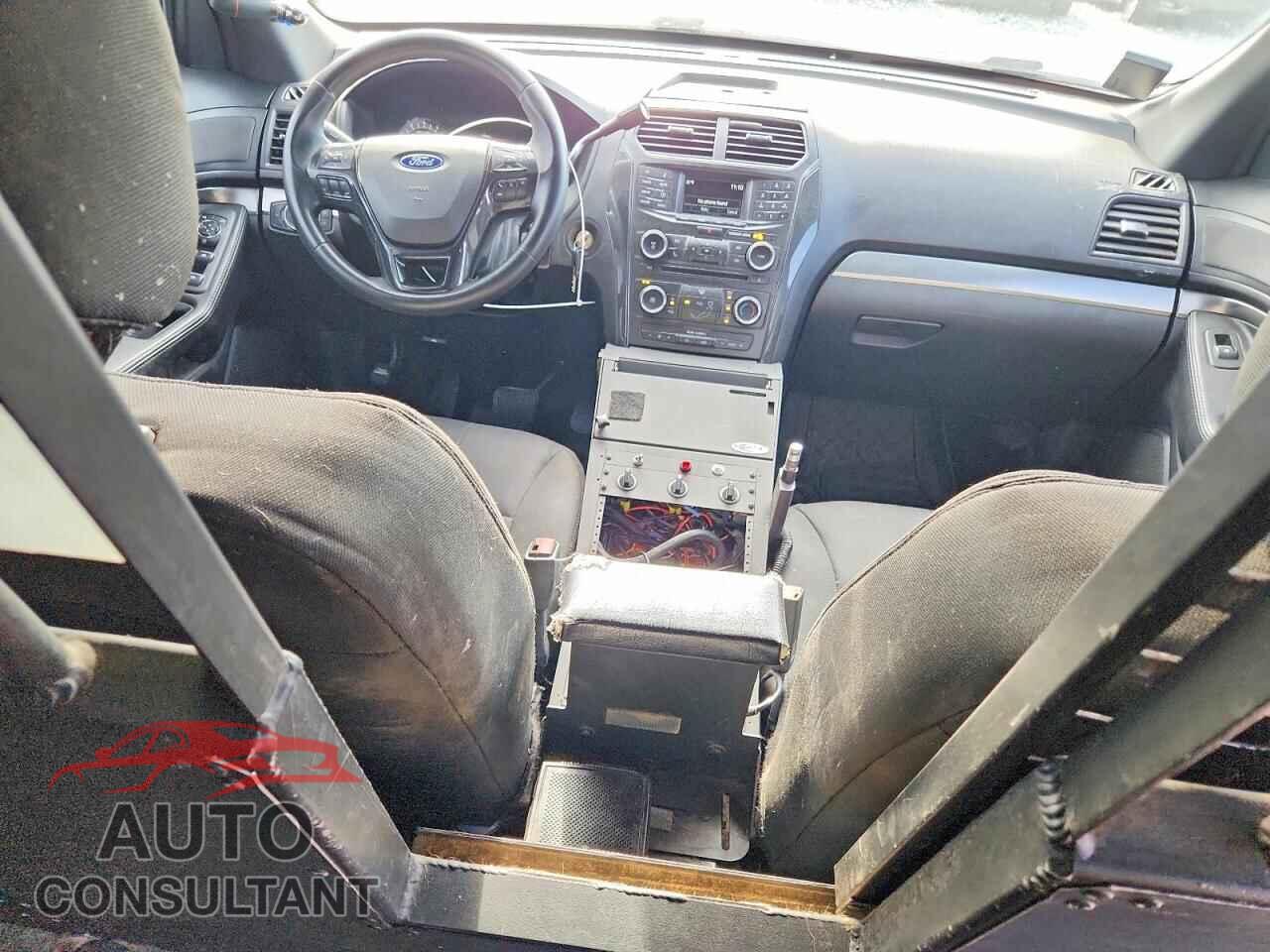 FORD EXPLORER 2018 - 1FM5K8AR7JGB33869