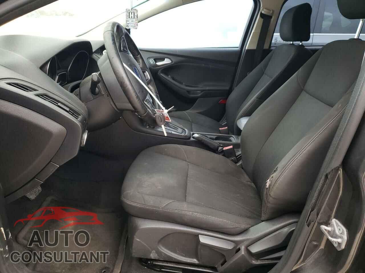 FORD FOCUS 2015 - 1FADP3K26FL357063