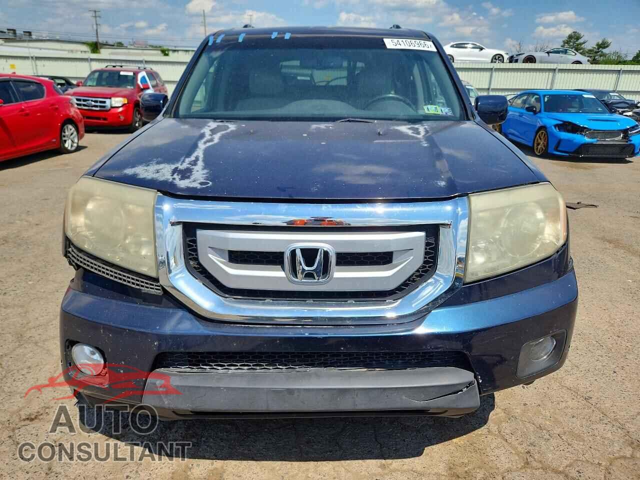 HONDA PILOT 2011 - 5FNYF4H95BB070660