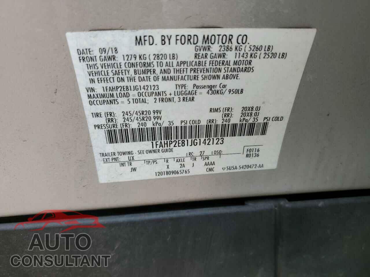FORD TAURUS 2018 - 1FAHP2E81JG142123