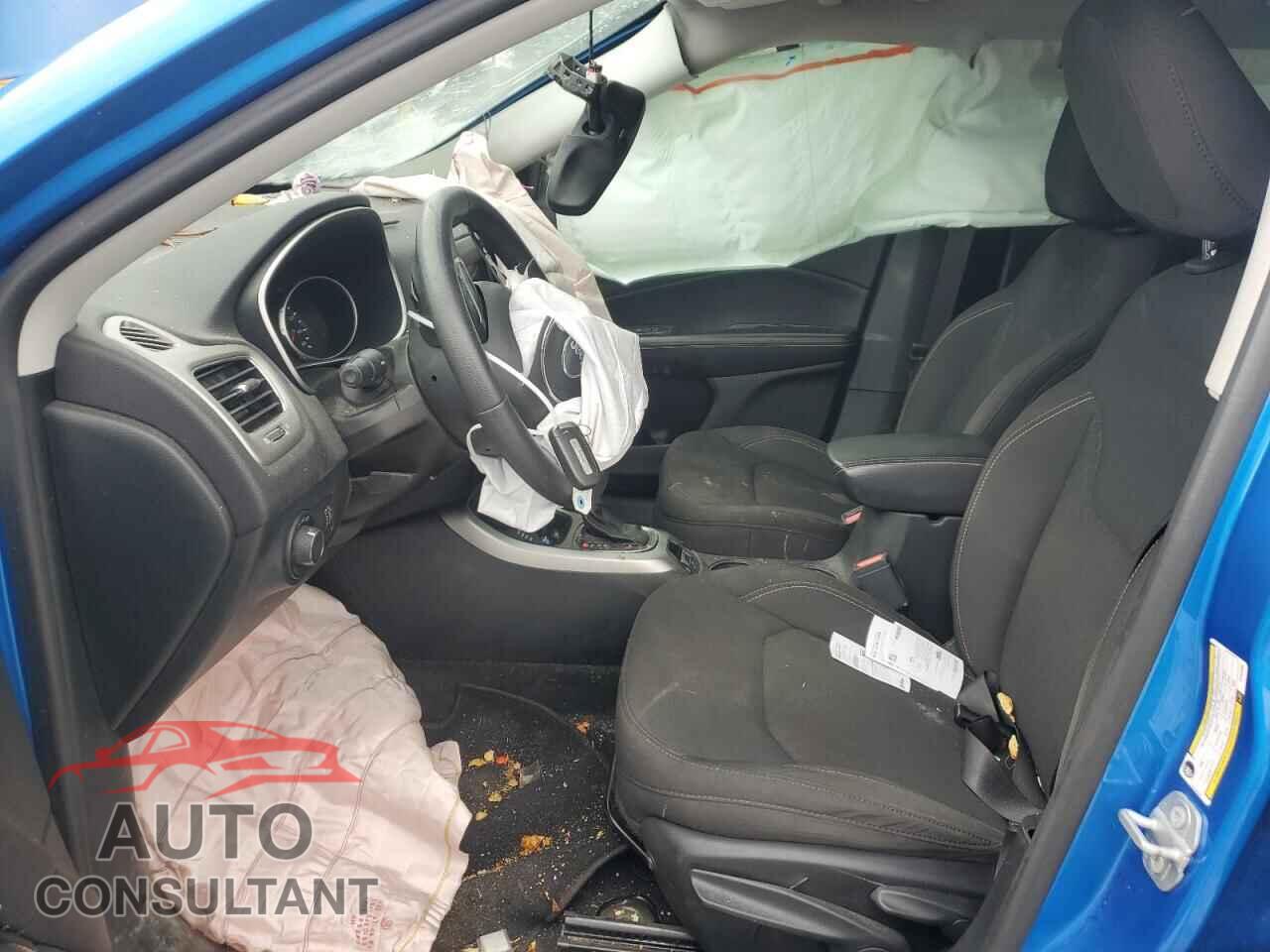 JEEP COMPASS 2018 - 3C4NJDAB0JT191935