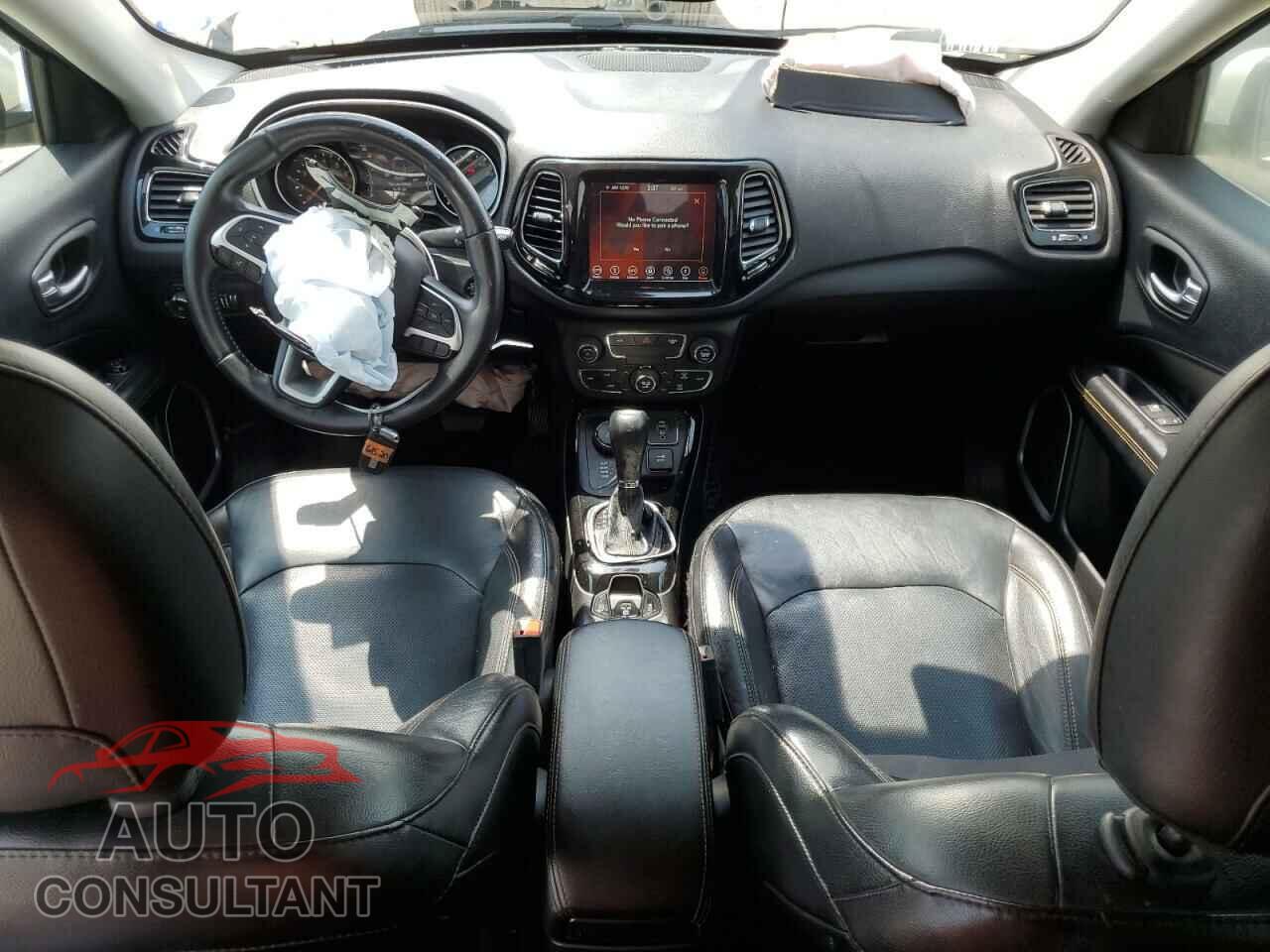 JEEP COMPASS 2018 - 3C4NJDCB3JT298457