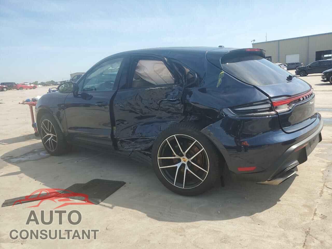 PORSCHE MACAN BASE 2023 - WP1AA2A52PLB15326