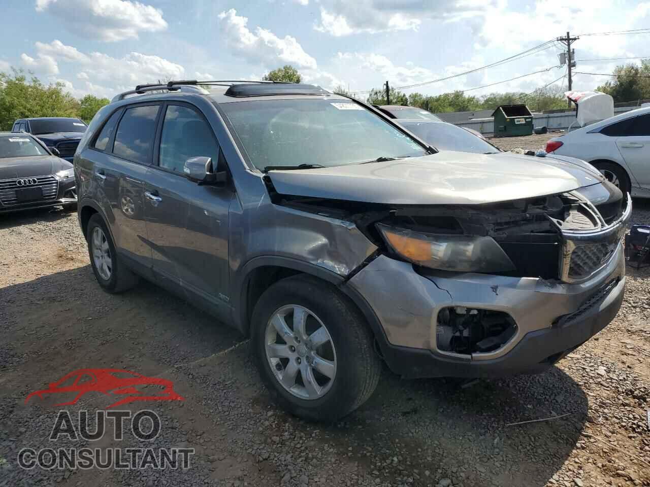 KIA SORENTO 2013 - 5XYKTCA65DG337753