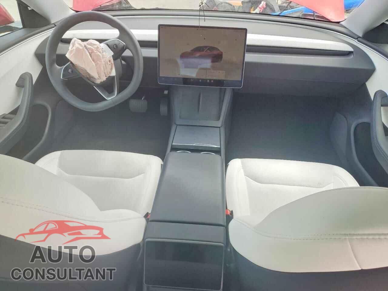 TESLA MODEL 3 2024 - 5YJ3E1EA6RF814948