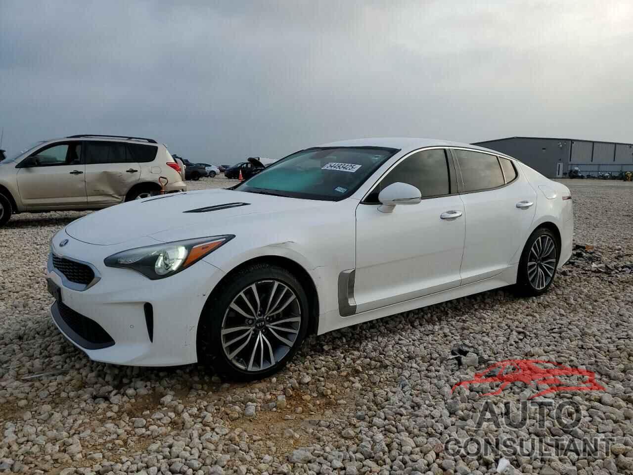 KIA STINGER 2019 - KNAE15LA0K6066971