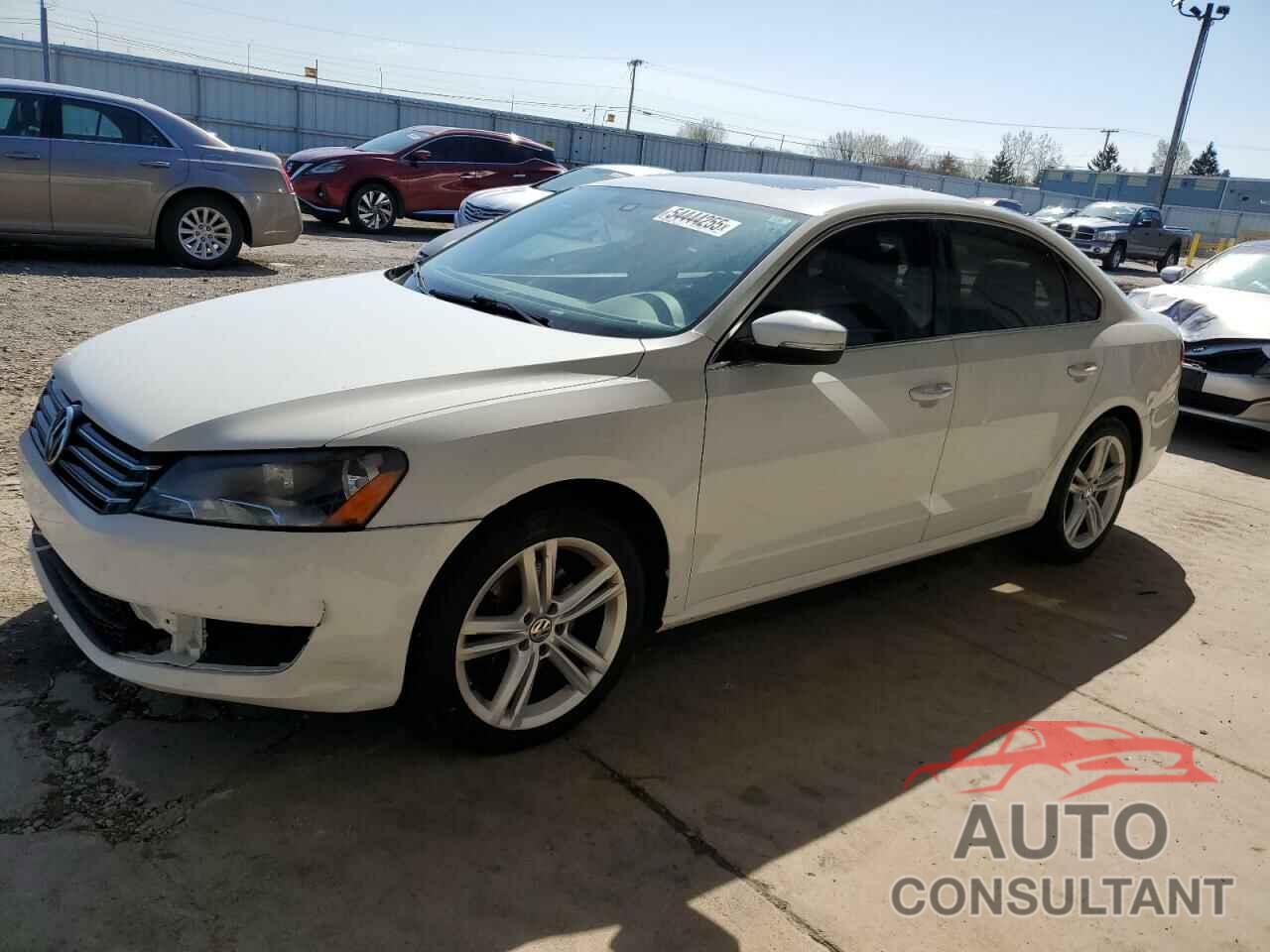VOLKSWAGEN PASSAT 2014 - 1VWBS7A32EC111673