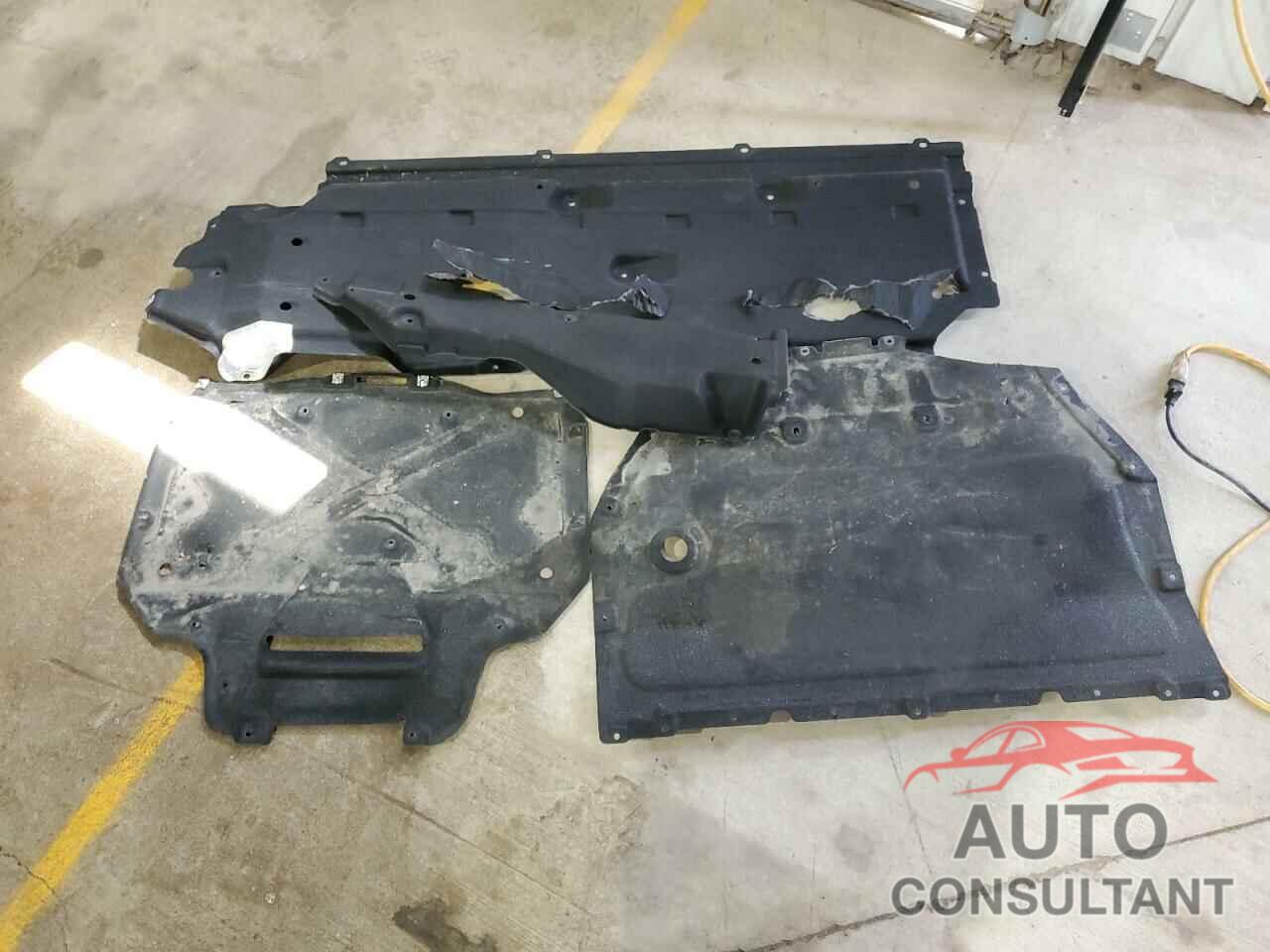 PORSCHE CAYENNE 2023 - WP1BF2AY0PDA35128
