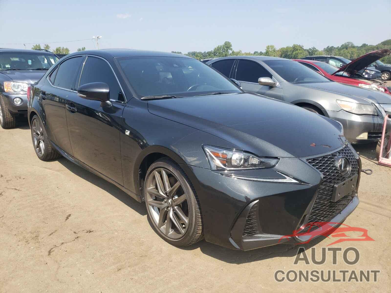 LEXUS IS 2018 - JTHC81D25J5031173