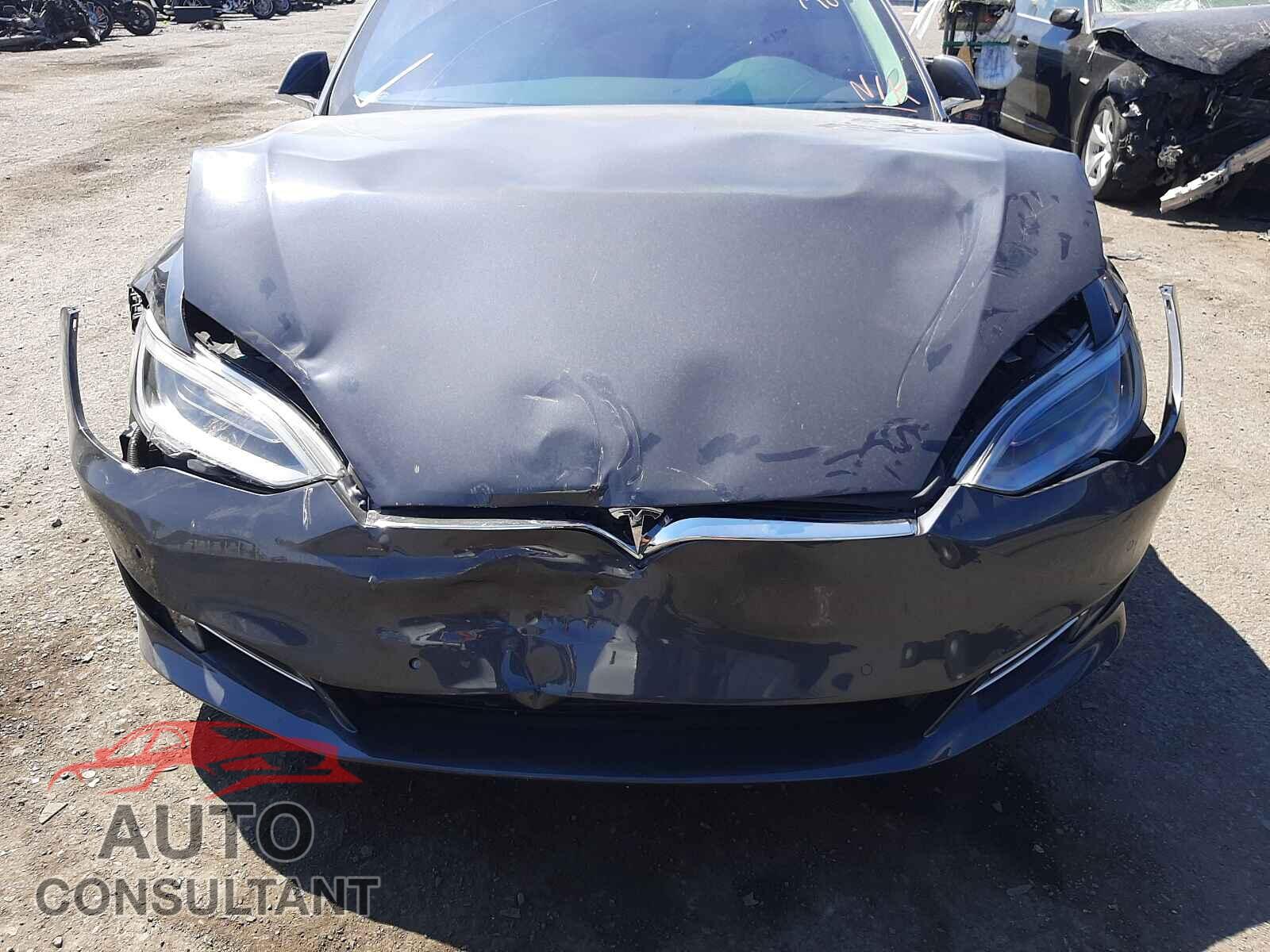 TESLA MODEL S 2017 - 5YJSA1E1XHF216044